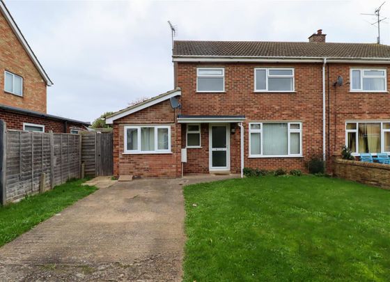 Hoof Close, Littleport, Ely - Photo 1