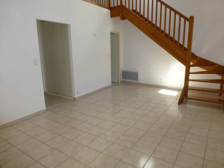 Location maison 3 pièces 72.4 m² à Saint-Maurice-d'Ardèche (07200) - Photo 3