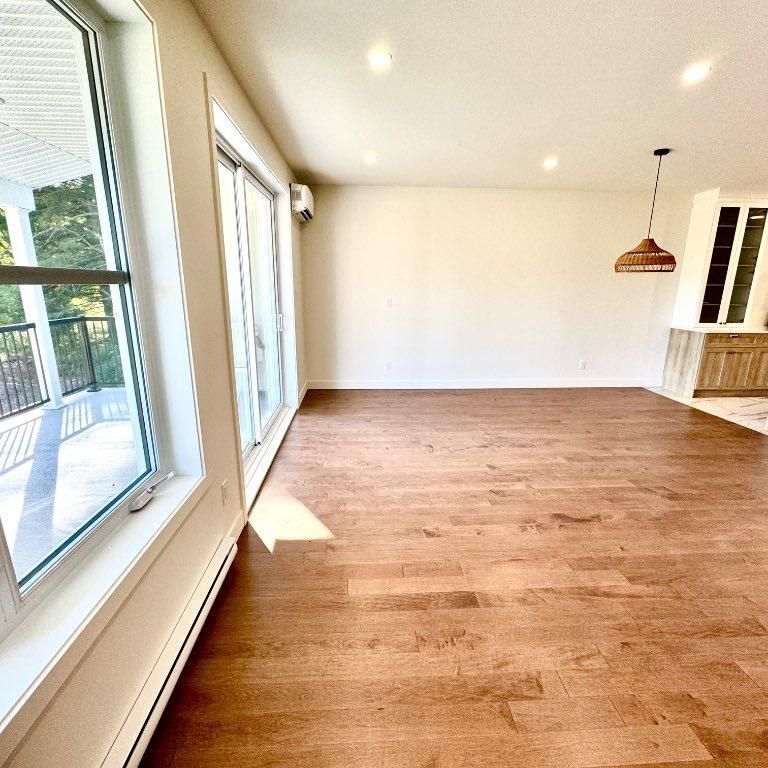 Magnifique Condo Locatif à Brigham – Cantons-de-l’Est - Photo 1
