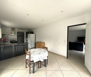 Location Maison 8 pièces 152m² - Photo 6