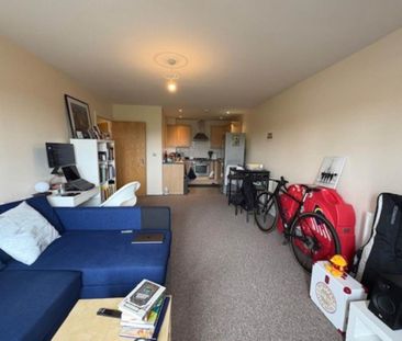 1 bedroom apartment to rent - Photo 4