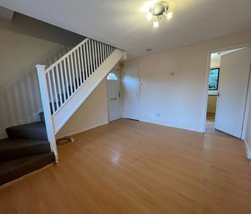 Semi-detached house to rent on - Photo 1