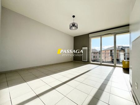 Location Appartement 2 pièces 43m² - Photo 4