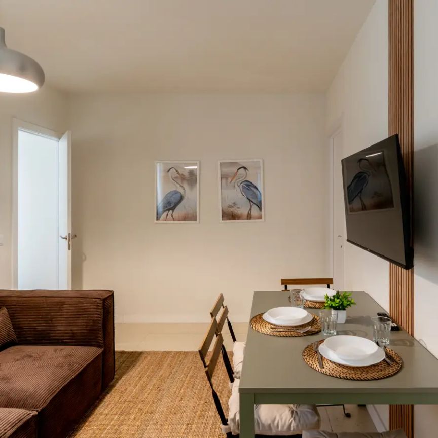 Room in a shared 3-bedroom apartment for rent in Trafalgar, all bills included, perfect for professionals and students - Photo 1