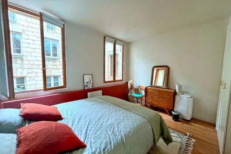 APPARTEMENT MEUBLÉ - GRAND THÉATRE - Photo 4