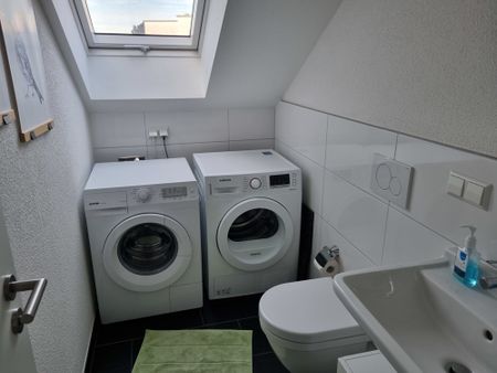 Helle und moderne 2 Zimmerdachgeschosswohnung in Rastatt - Foto 3