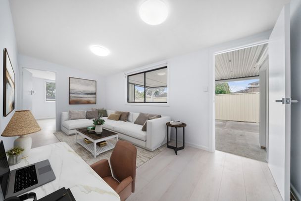 Modern 3 Bedroom Home - Photo 1