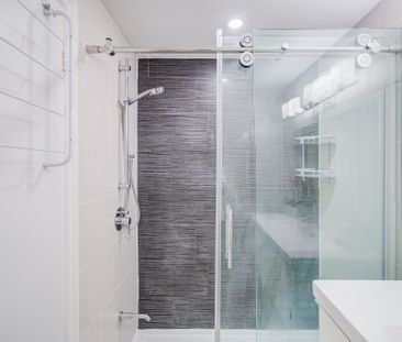 For Lease - 237 Ontario Street, Toronto, Ontario - Photo 2