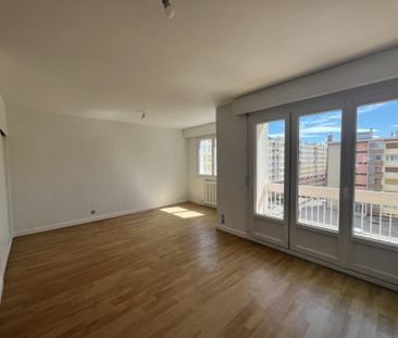 Location Appartement 4 pièces 93m² AIX LES BAINS 73100 - Photo 1