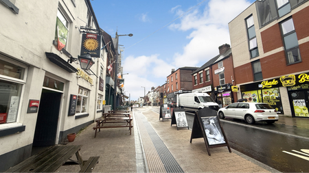 1 bedroom in a house share to rent - Photo 4