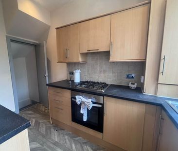 Martin Terrace, Burley, Leeds - Photo 6