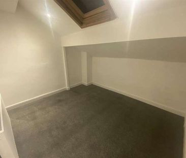 Halifax Road,keighley, BD21 - Photo 5