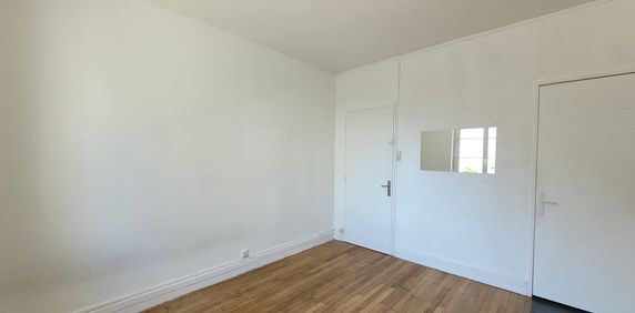 Location Appartement 1 pièce 18m² NANTES 44000 - Photo 2