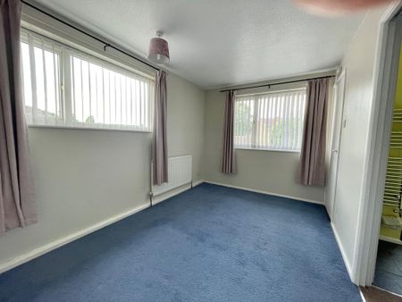 1 bedroom semi-detached house to rent - Photo 4