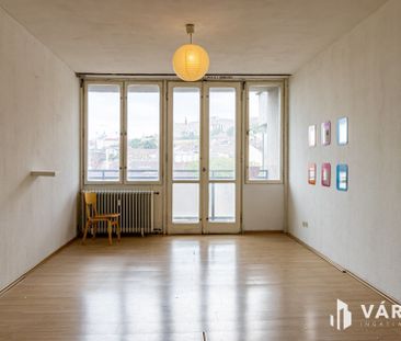 Retró lakás, előkelő helyen, Budai várra panorámával - Photo 1