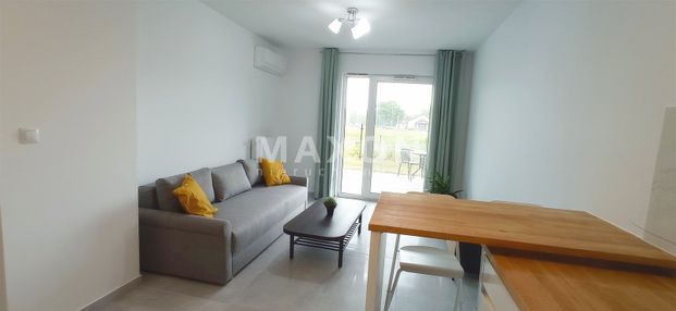 3 pokoje, duży ogródek, miejsce postojowe - Photo 1