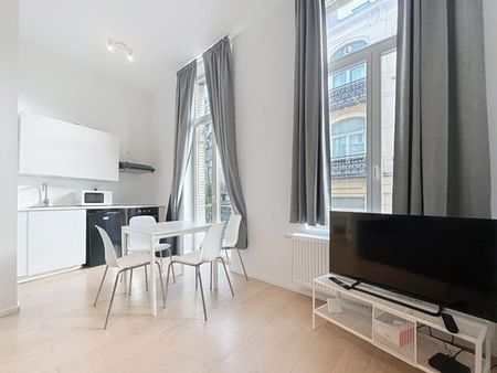 Appartement te huur - Foto 2