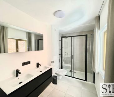 Appartement te huur - Foto 2