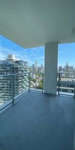 Gorgeous 2-Bed 22nd floor unit in the Heart of West End - Photo 3