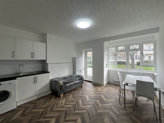 1 Bed Flat, Parrington House, SW4 - Photo 1