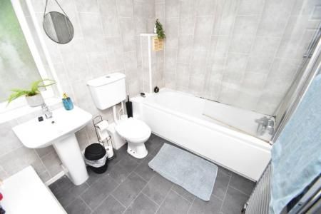 Churchill Avenue, DH1 - Photo 3