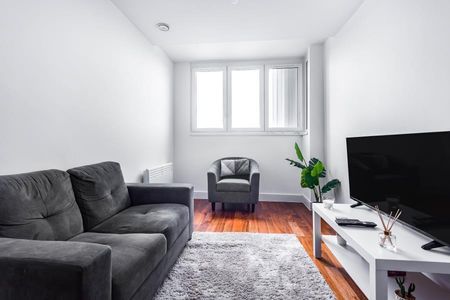 2 bedroom apartment to rent - Photo 2