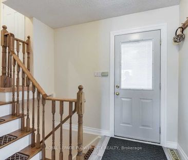 For Lease - 1085 Mary Street, Oshawa, Ontario - Photo 3
