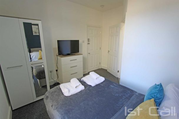 Honiton Road, Southend On Sea - Photo 1