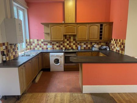 2 bedroom apartment to rent - Photo 4