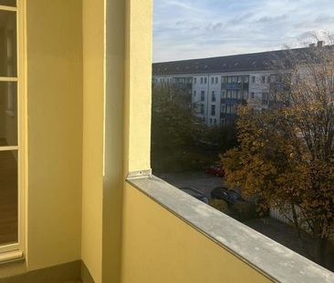 GemÃ¼tliche Wohnung mit Loggia und groÃzÃ¼gigem Wohnzimmer! - Photo 4