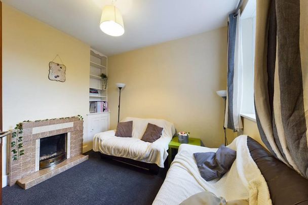 3 bedroom House To Let - Photo 1