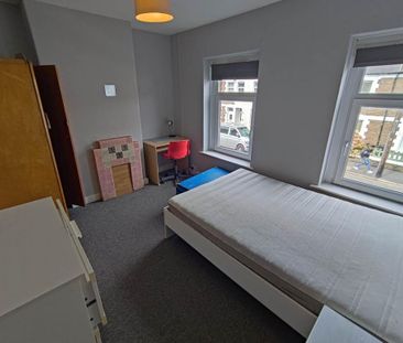 3 bedroom house to rent - Photo 3