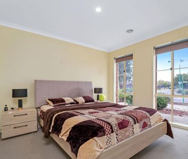 Property in a Prime Location! - Photo 4