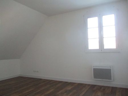 Location Appartement 4 pièces 86 m2 à Villers-Cotterêts - Photo 3