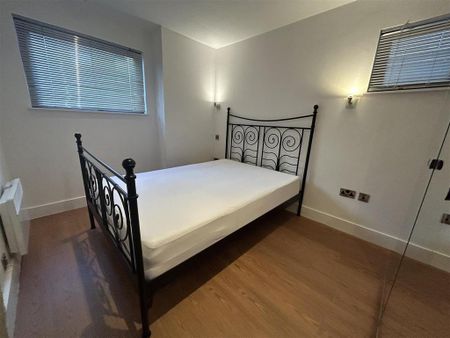 1 bedroom apartment to rent - Photo 3