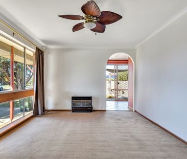 Open the Door to Coastal Comfort and Everyday Convenience - Photo 6