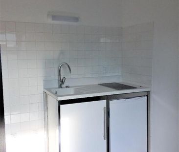 Location Appartement 1 pièce 16m² LYON 6ème - Photo 6