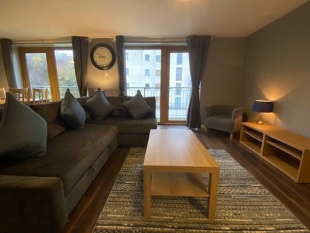 Lochburn Gardens, Maryhill - Photo 2