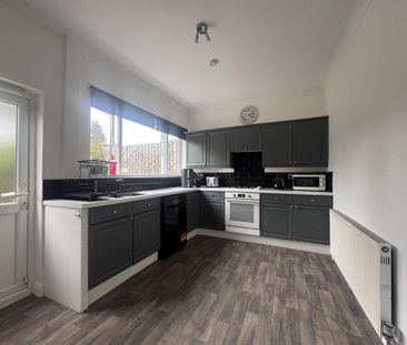 3 bedroom semi-detached house to rent - Photo 6