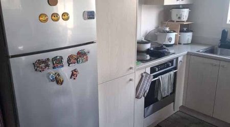 Townhouse on Cameron - Prime Location - Photo 3