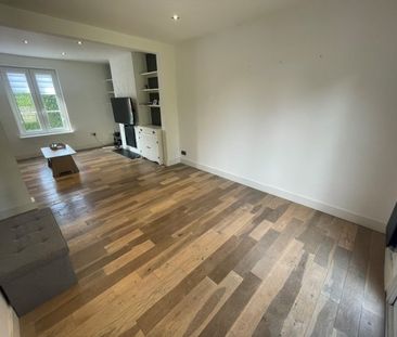 Glen Road, Woolston - Photo 2