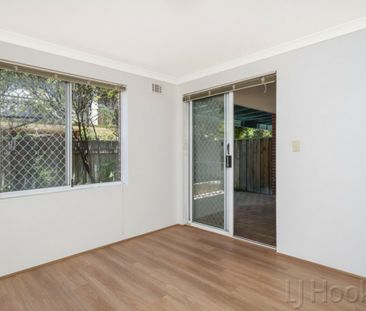 Neat as a pin in Wembley - Photo 3