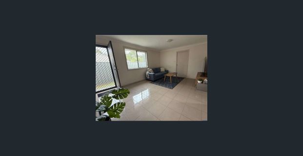 Single-Level Villa in a Prime Coastal Location - Photo 1