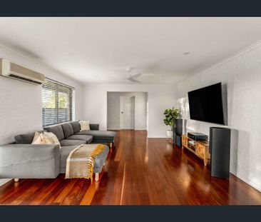 Expansive Belmont Hill Family Home With Stunning Views and Poolside... - Photo 1