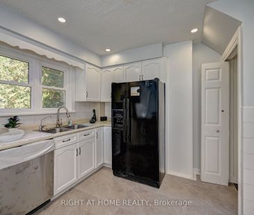 For Lease - 10 Monroe Street, Cambridge, Ontario - Photo 5