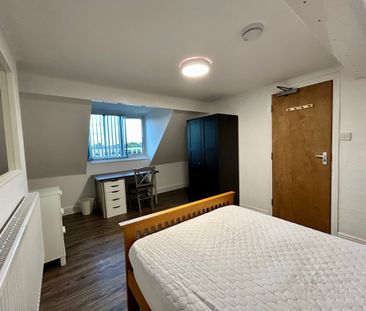 72 Oak Tree Lane - Photo 2