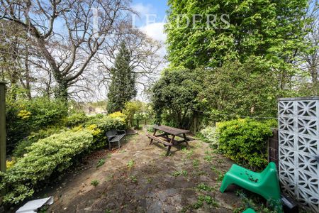 1 bedroom in a house share to rent - Photo 5