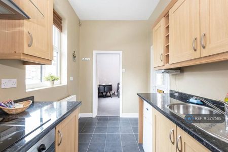 1 bedroom maisonette to rent - Photo 3