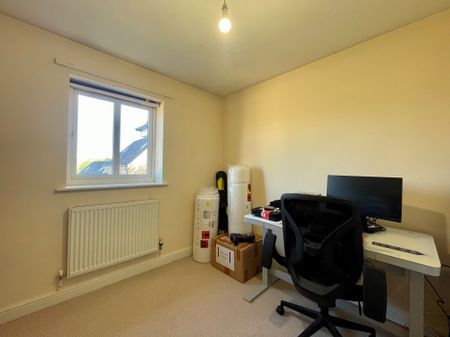 Meadow Side Road, . - Photo 4