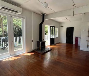 Two Bedrooms, Brooklyn - Photo 3